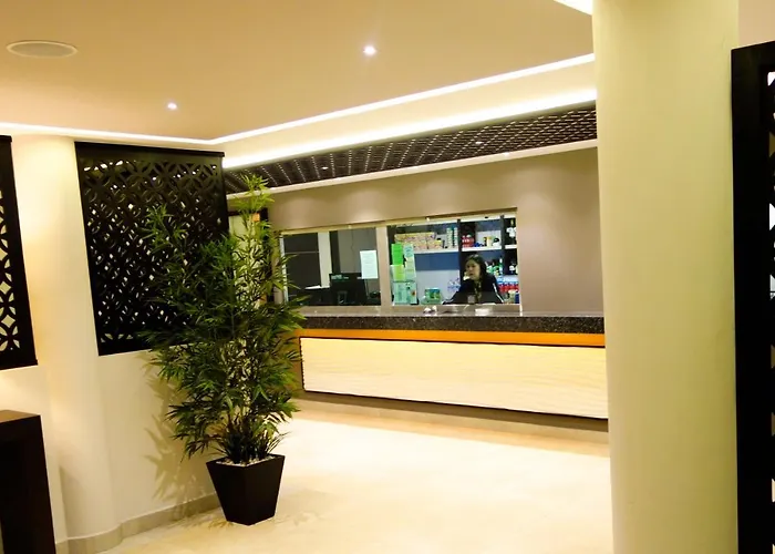 Hotel Gin